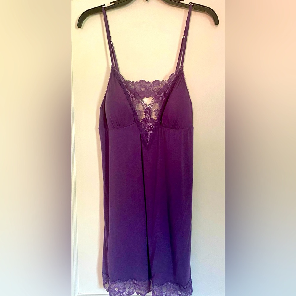 Victoria Secret Lace and cotton nightgown Large
